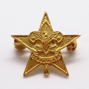 Vintage Boy Scouts of America “Be Prepared” Star Pin Gold Tone Collectible
